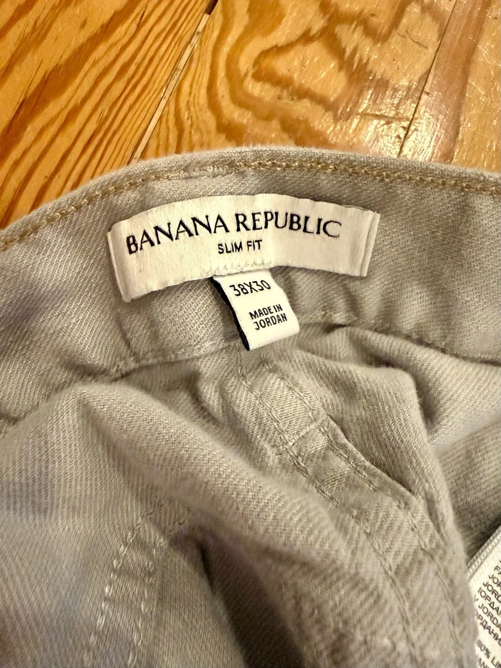 Banana Republic Men’s Chinos Slim Fit in blue, green, beige and gray